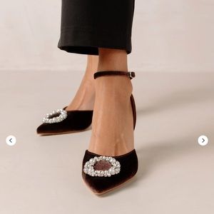 Alohas Cinderella Crystal Velvet Coffee Brown Pumps - 40